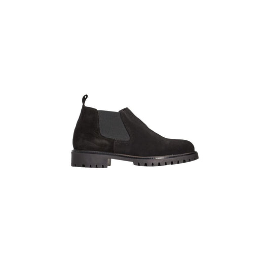Black Calfskin Boot