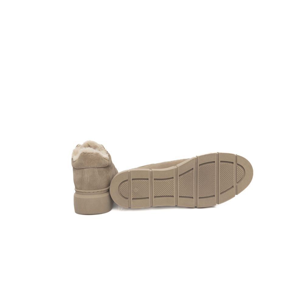 Beige Calfskin Shoe
